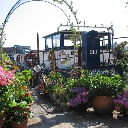 Boat & Breakfast Alhena