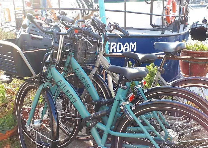 Boat & Breakfast Alhena Amsterdam