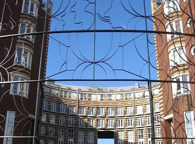 Boat & Breakfast Alhena *