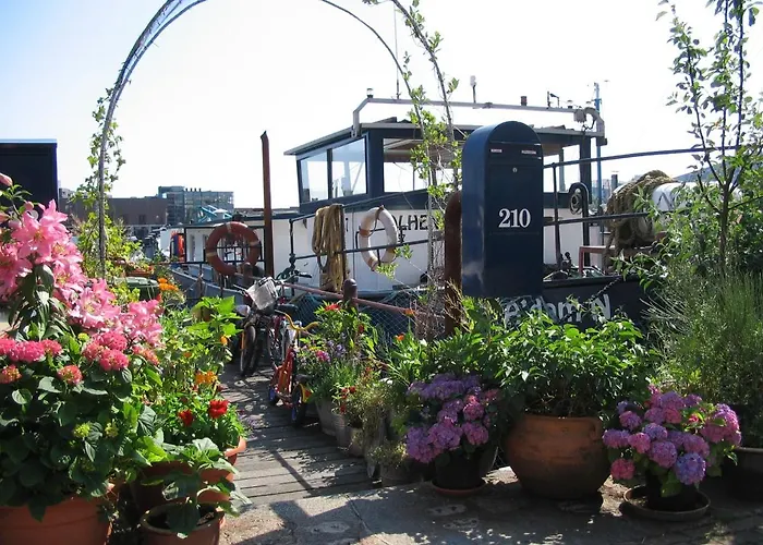 Boat & Breakfast Alhena