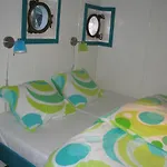 Boat & Breakfast Alhena Amsterdam